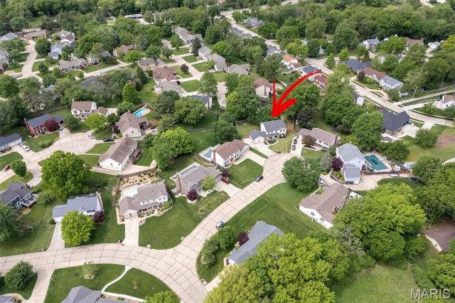 5 Sheran Court, St Charles, MO 63303