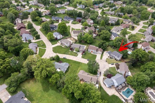 5 Sheran Court, St Charles, MO 63303