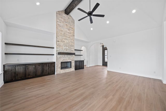 233 Oak Meadow Lane, Weatherford, TX 76085