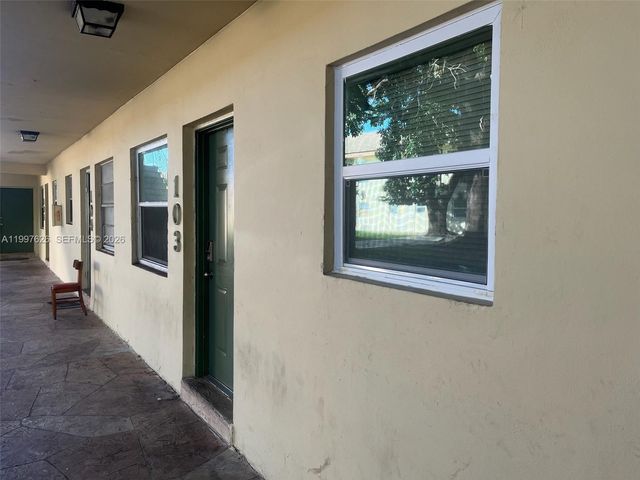 4800 NW 24th Court D103, Lauderdale Lakes, FL 33313