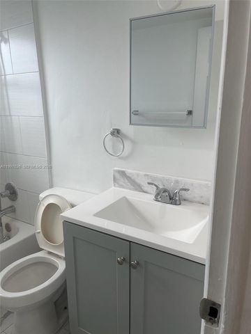 4800 NW 24th Court D103, Lauderdale Lakes, FL 33313