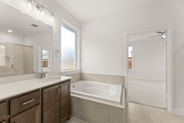 900 Collegiate Drive, Little Elm, TX 75068