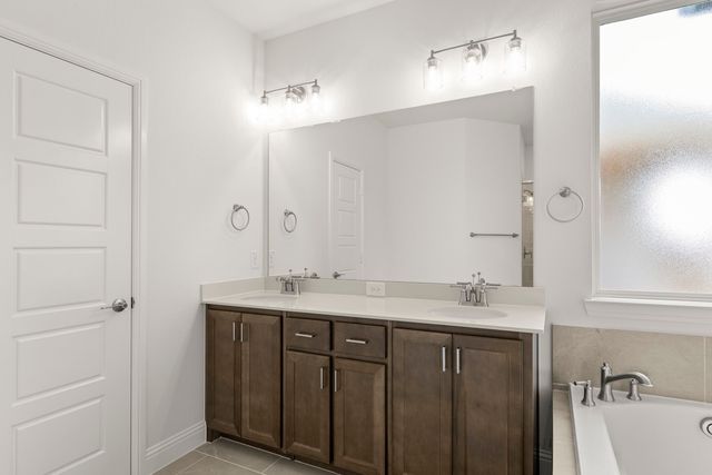 900 Collegiate Drive, Little Elm, TX 75068