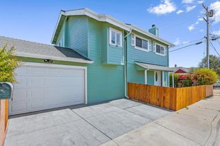 540 Spruce Avenue, Pacific Grove, CA 93950