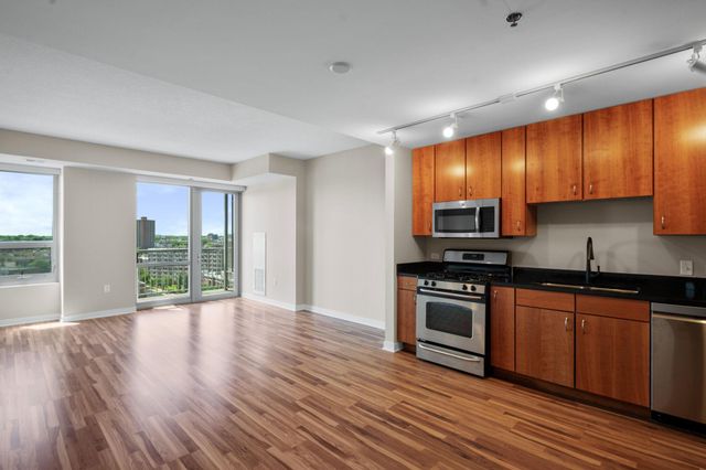 929 Portland Avenue 1007, Minneapolis, MN 55404