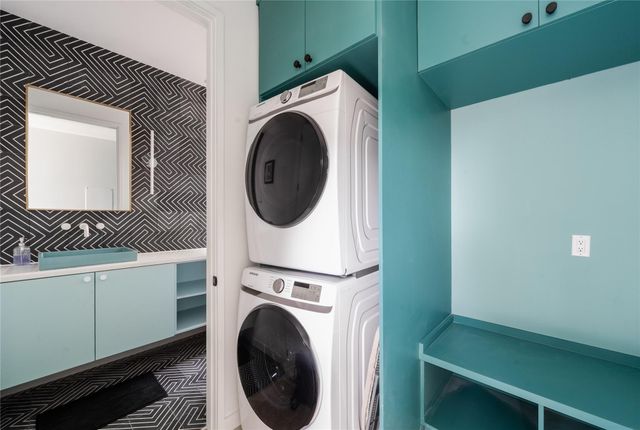 1103 Cherico ST 2, Austin, TX 78702