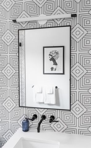 1103 Cherico ST 2, Austin, TX 78702