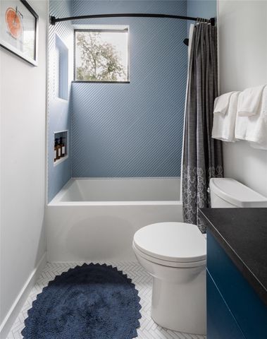 1103 Cherico ST 2, Austin, TX 78702