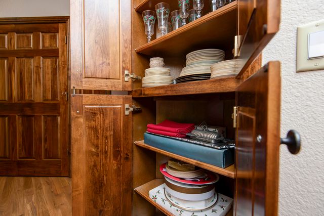 5653 S Lake Ridge, Springfield, MO 65804