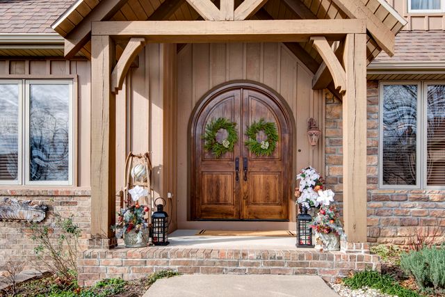 5653 S Lake Ridge, Springfield, MO 65804