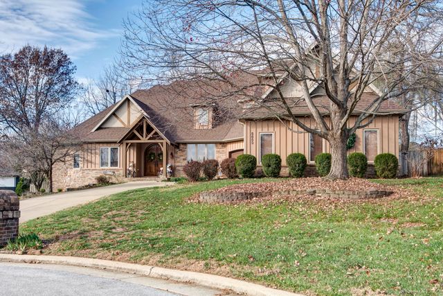 5653 S Lake Ridge, Springfield, MO 65804