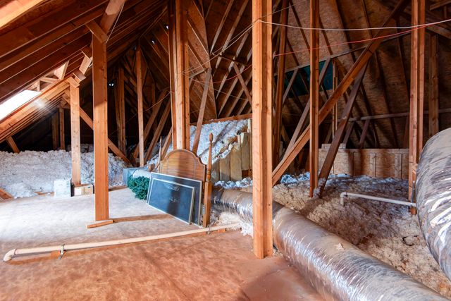 5653 S Lake Ridge, Springfield, MO 65804