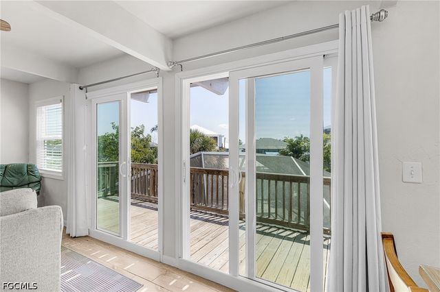 2432 Sycamore ST, St James City, FL 33956