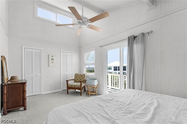 2432 Sycamore ST, St James City, FL 33956