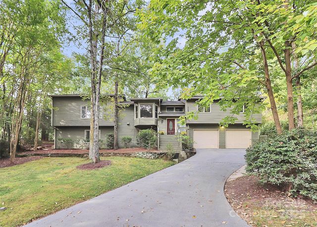 16 Woodvine Lane, Clover, SC 29710