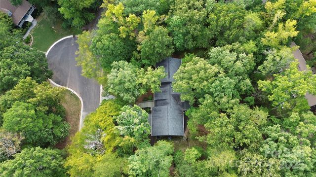 16 Woodvine Lane, Clover, SC 29710