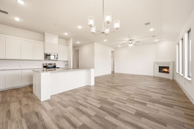 120 Park Hurst Drive, Boyd, TX 76023