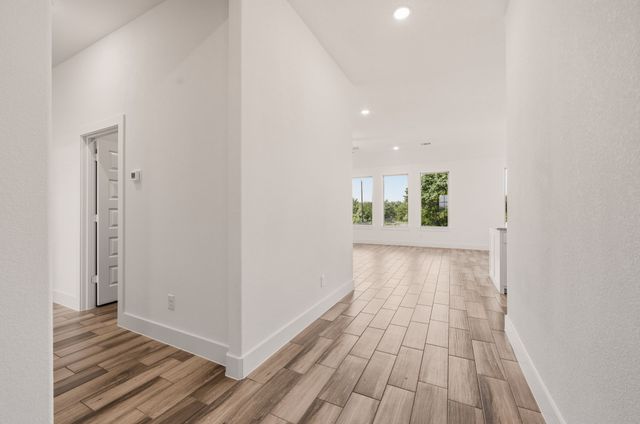 120 Park Hurst Drive, Boyd, TX 76023