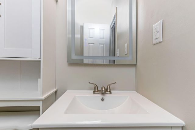 1767 Alcoy Drive, Columbus, OH 43227