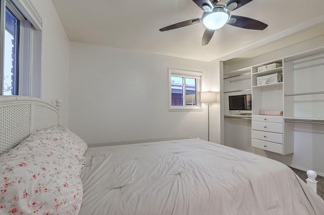 2813 Florida Street NE, Albuquerque, NM 87110