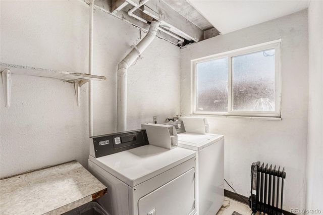 9842 W 22nd Place, Lakewood, CO 80215