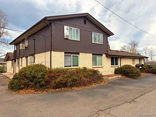 9842 W 22nd Place, Lakewood, CO 80215