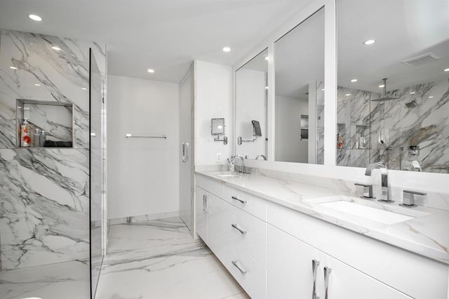 7484 Malibu Crescent, Boca Raton, FL 33433