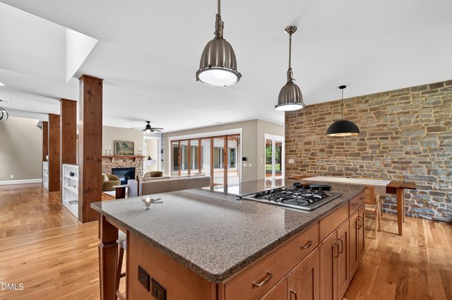 309 Weston Lane, Chapel Hill, NC 27516