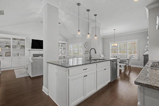 1834 Hidden Creek Drive, Hoschton, GA 30548