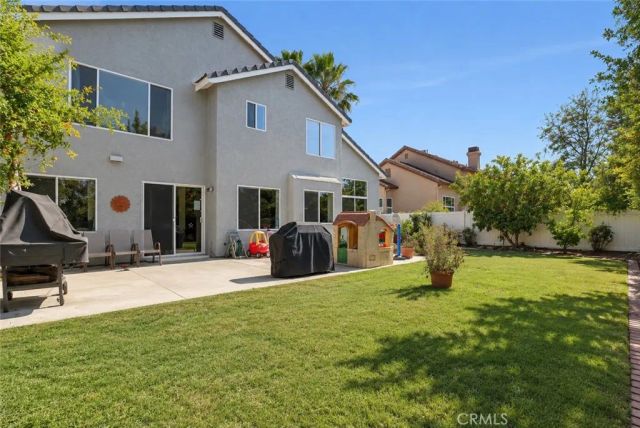 475 Redwing, Corona, CA 92882