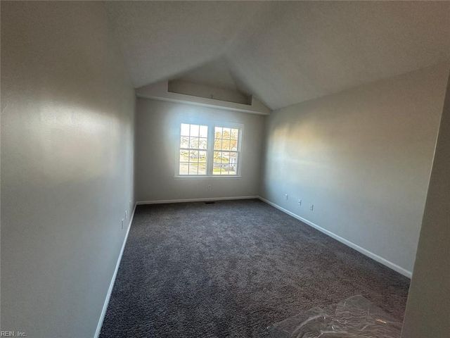 1309 Quail Creek Holw Apt B, Chesapeake, VA 23320