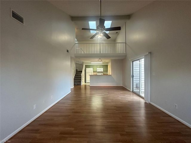 1309 Quail Creek Holw Apt B, Chesapeake, VA 23320