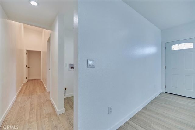 402 E 93rd Street, Los Angeles, CA 90003