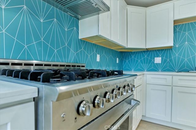 402 E 93rd Street, Los Angeles, CA 90003