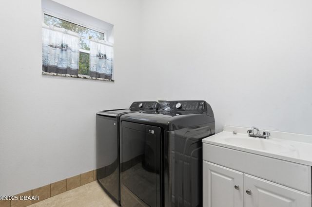 105 Beach Street, Ponce Inlet, FL 32127