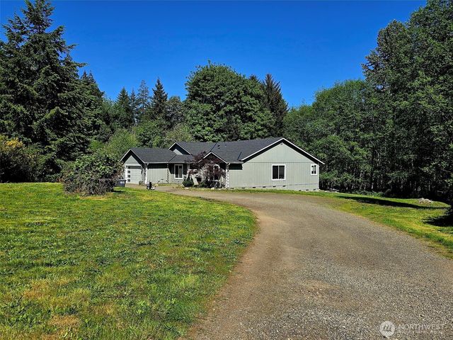 6611 Crescent Beach rd Road NW, Vaughn, WA 98394