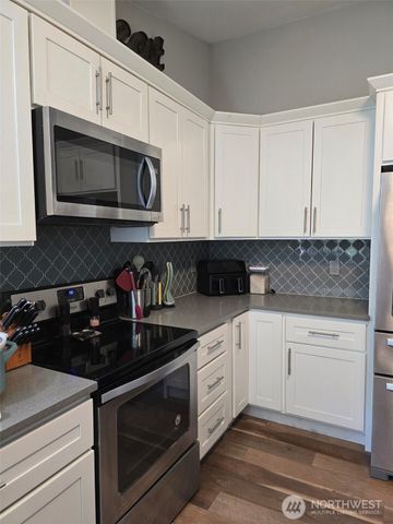 6611 Crescent Beach rd Road NW, Vaughn, WA 98394