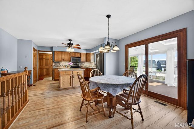 4 Santa Ynez Court, St Charles, MO 63303