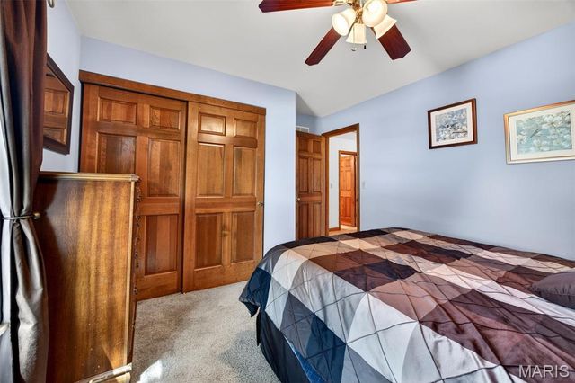 4 Santa Ynez Court, St Charles, MO 63303