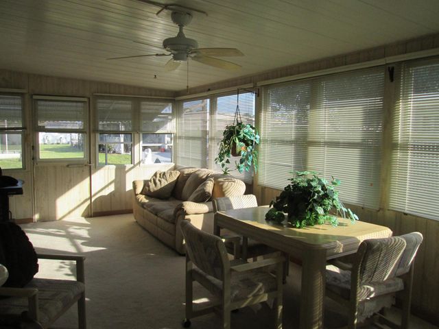 6403 S Elm Lane, Lantana, FL 33462