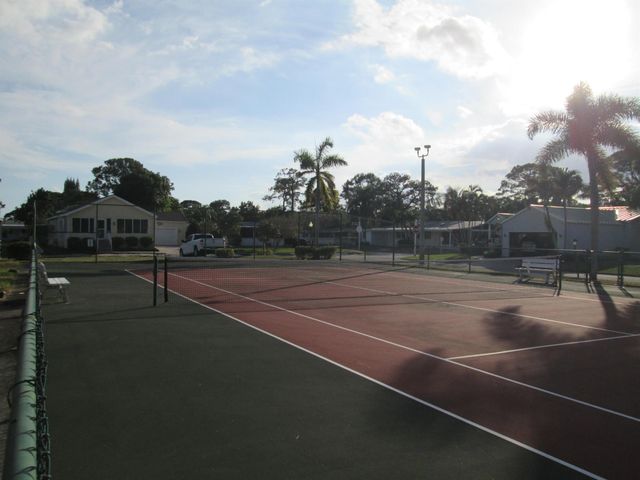 6403 S Elm Lane, Lantana, FL 33462