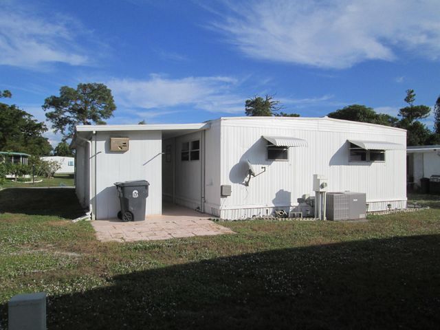 6403 S Elm Lane, Lantana, FL 33462