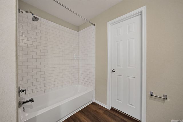 6326 Willow Point Blvd, San Antonio, TX 78219
