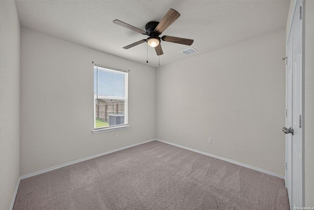 6326 Willow Point Blvd, San Antonio, TX 78219