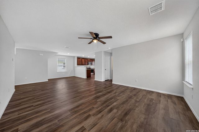 6326 Willow Point Blvd, San Antonio, TX 78219