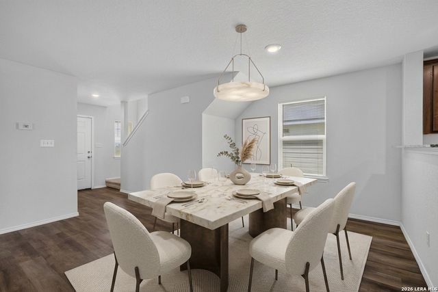 6326 Willow Point Blvd, San Antonio, TX 78219