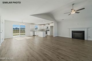 554 Appalachian Trail N, Jacksonville, NC 28546