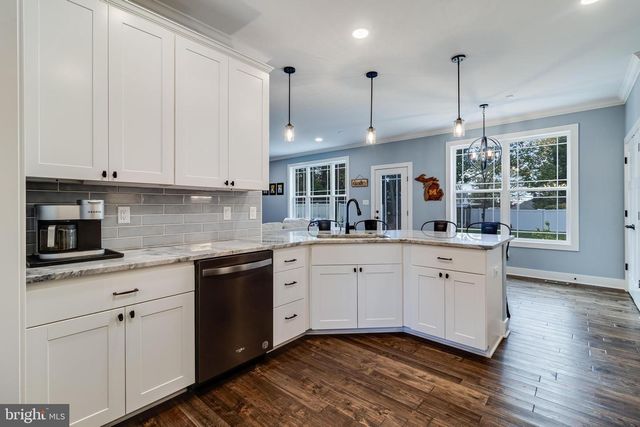 12127 RIVERVIEW DR, Newburg, MD 20664