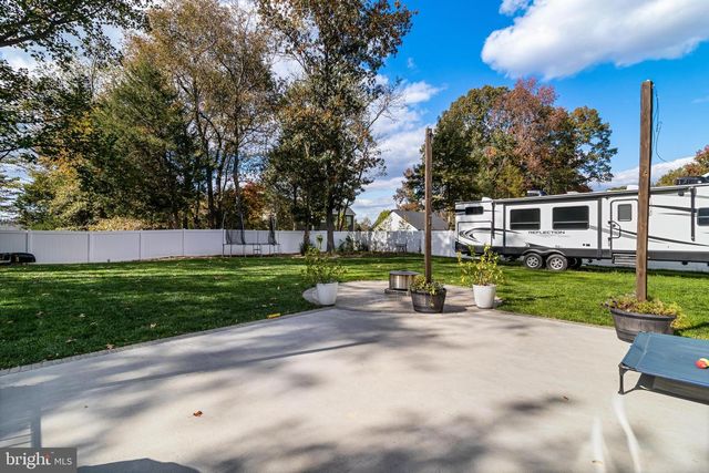 12127 RIVERVIEW DR, Newburg, MD 20664