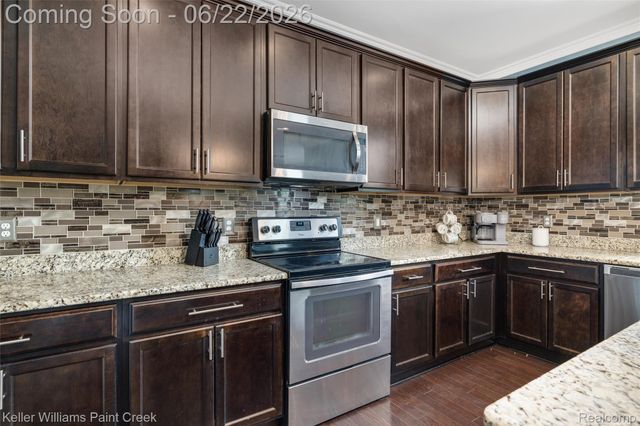 75644 Elk Horn Drive, Bruce Township, MI 48065